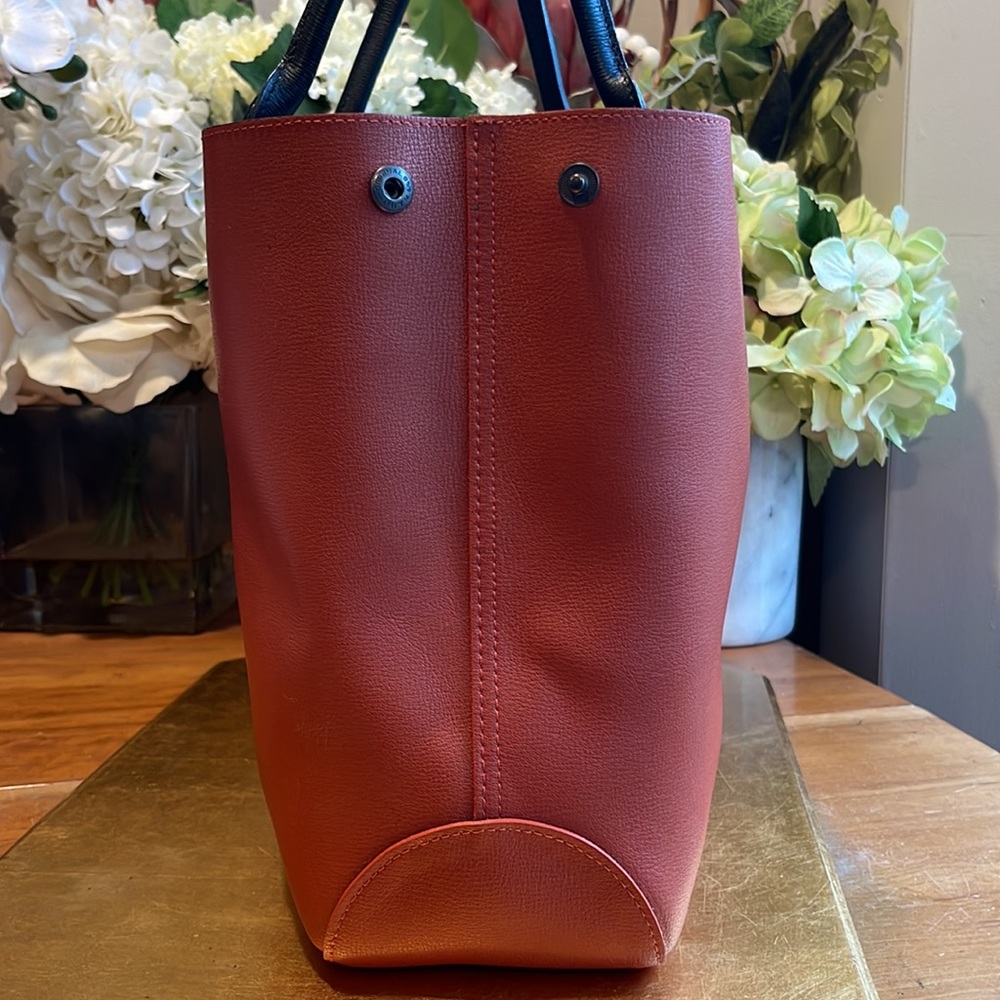 Longchamp Roseau Reversible Leather Tote Bag - Picture 8 of 16